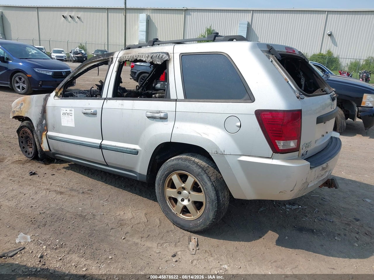 2009 JEEP GRAND CHEROKEE LAREDO · 3/10