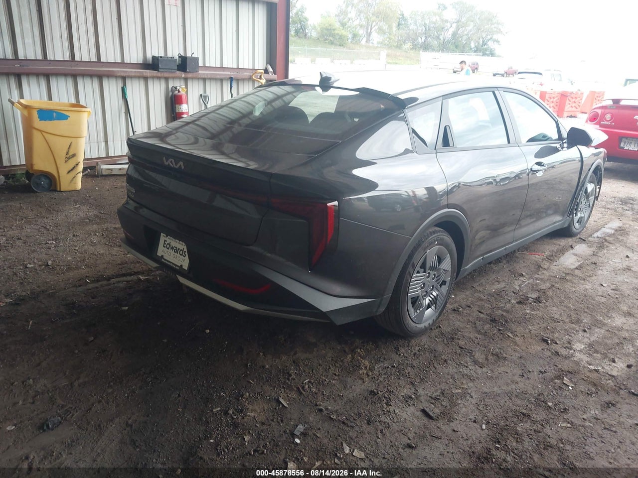 2026 KIA K4 LX · 4/11