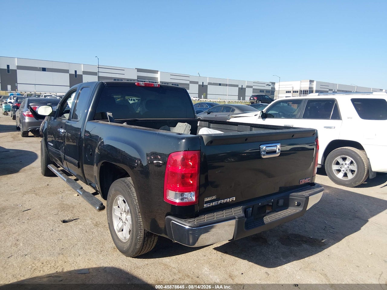 2011 GMC SIERRA 1500 SL · 3/10