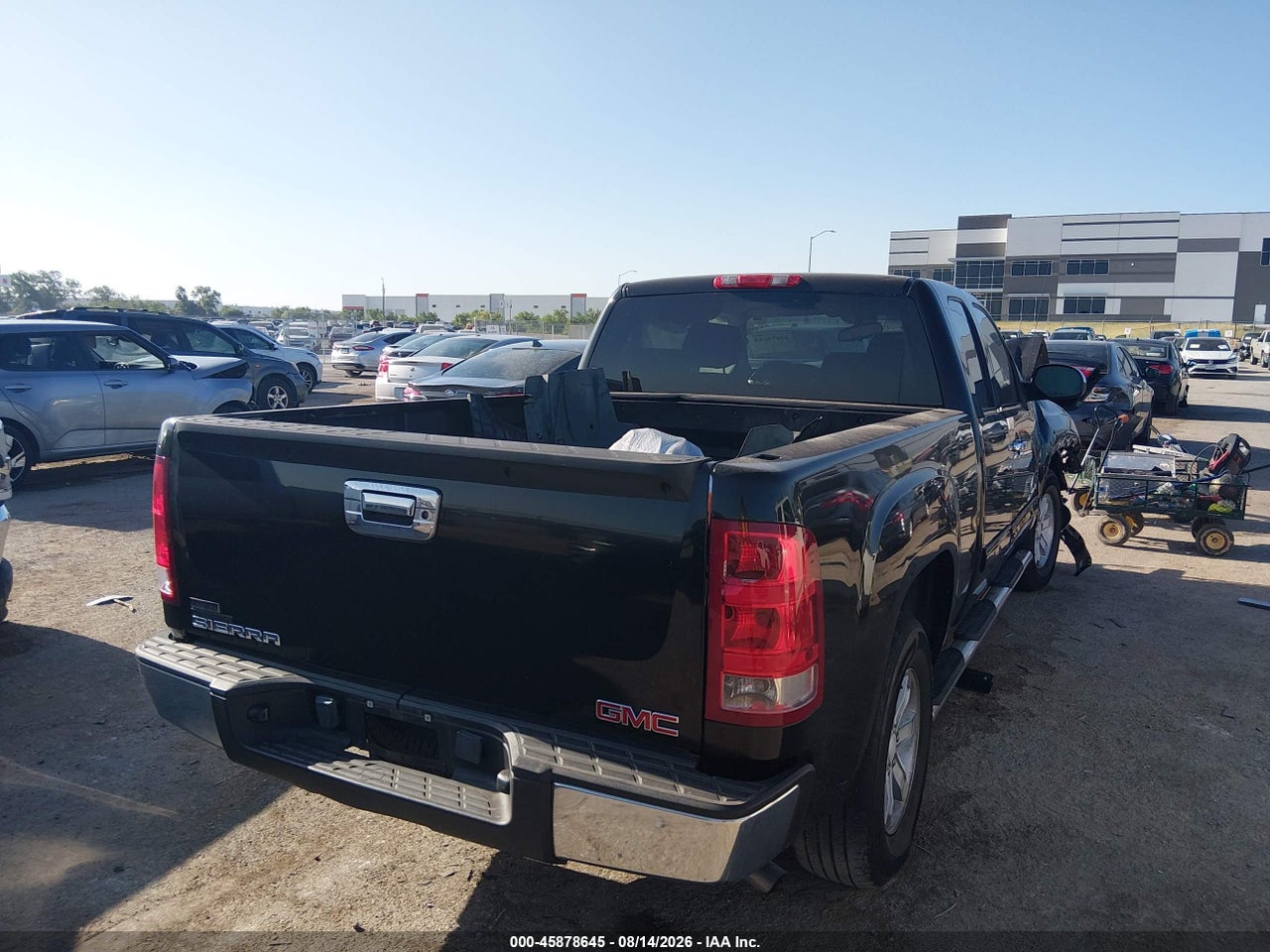 2011 GMC SIERRA 1500 SL · 4/10