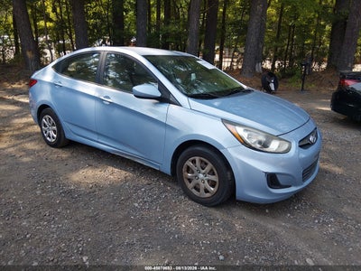 2012 HYUNDAI ACCENT GLS