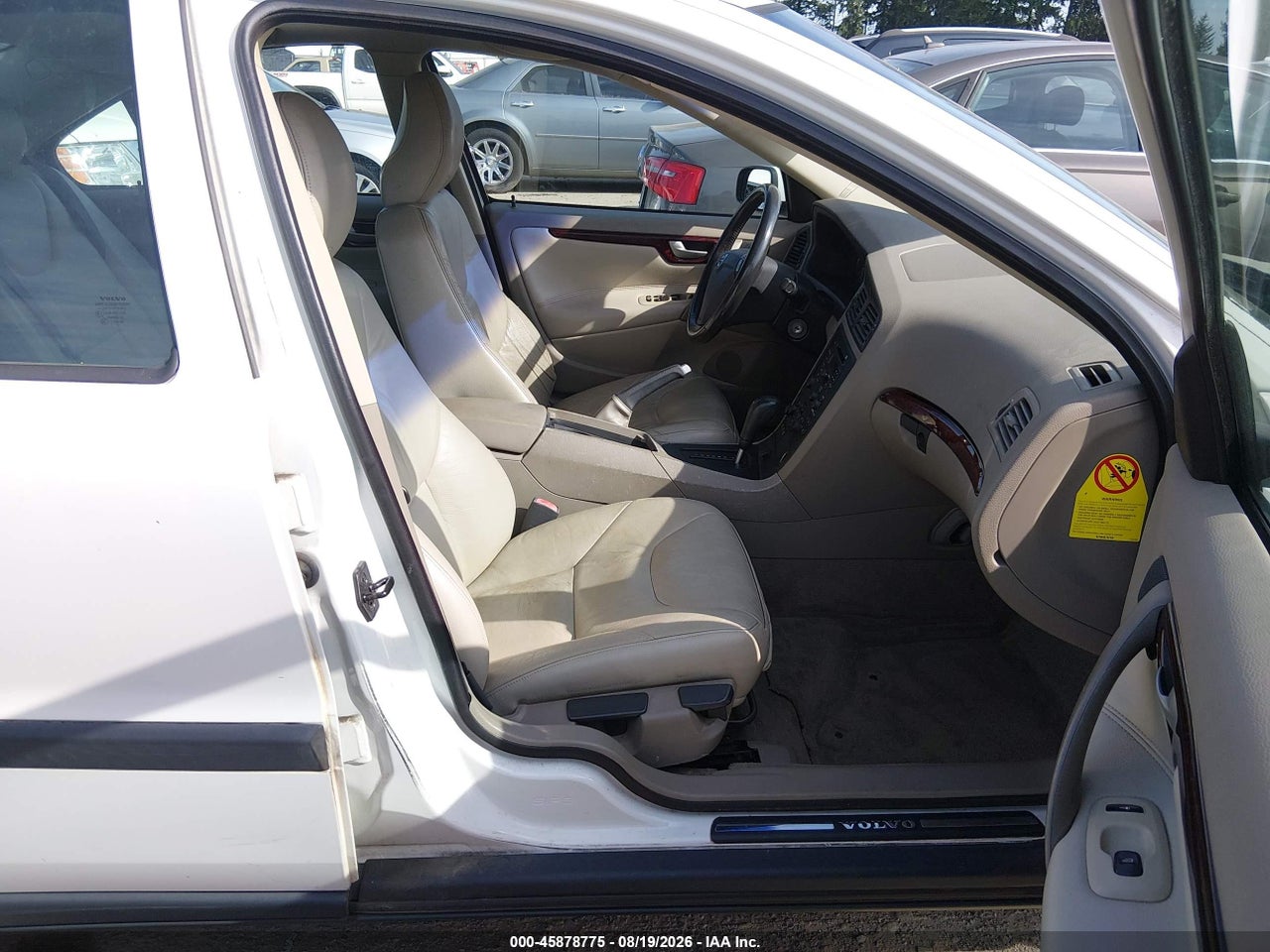 2004 VOLVO S60 2.4 · 5/9