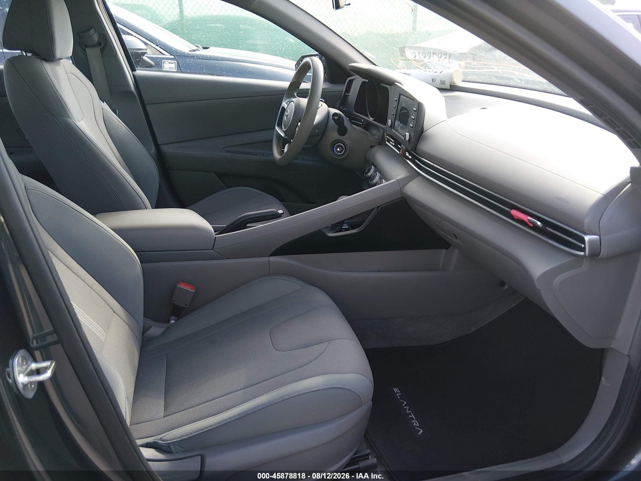 2021 HYUNDAI ELANTRA SE · 5/11