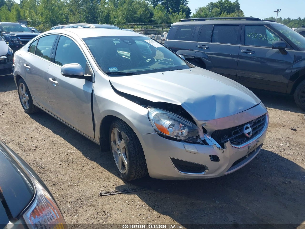 YV1622FS2C2****** · 2012 VOLVO S60 T5/T5 W/MOONROOF