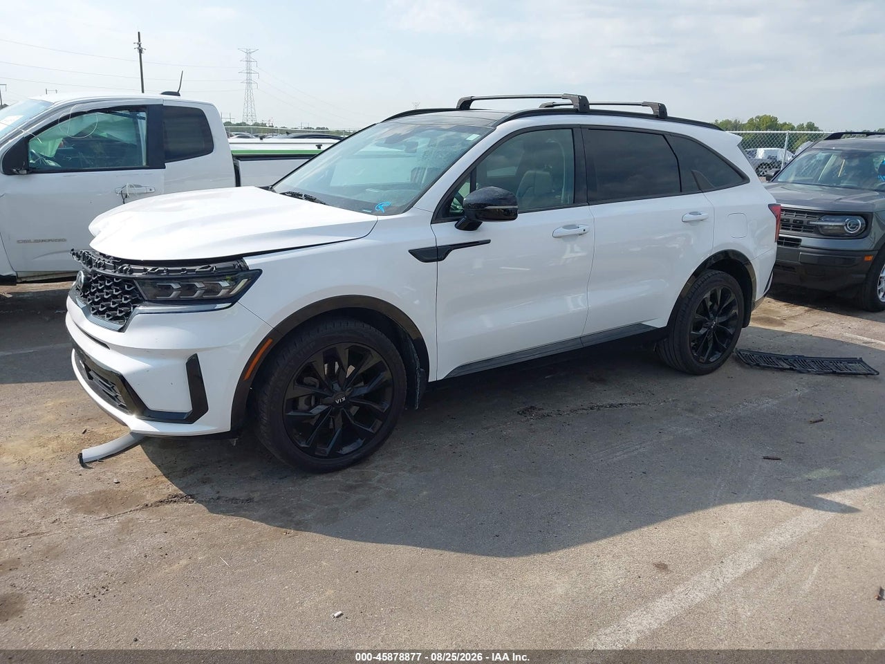 2021 KIA SORENTO SX · 2/11