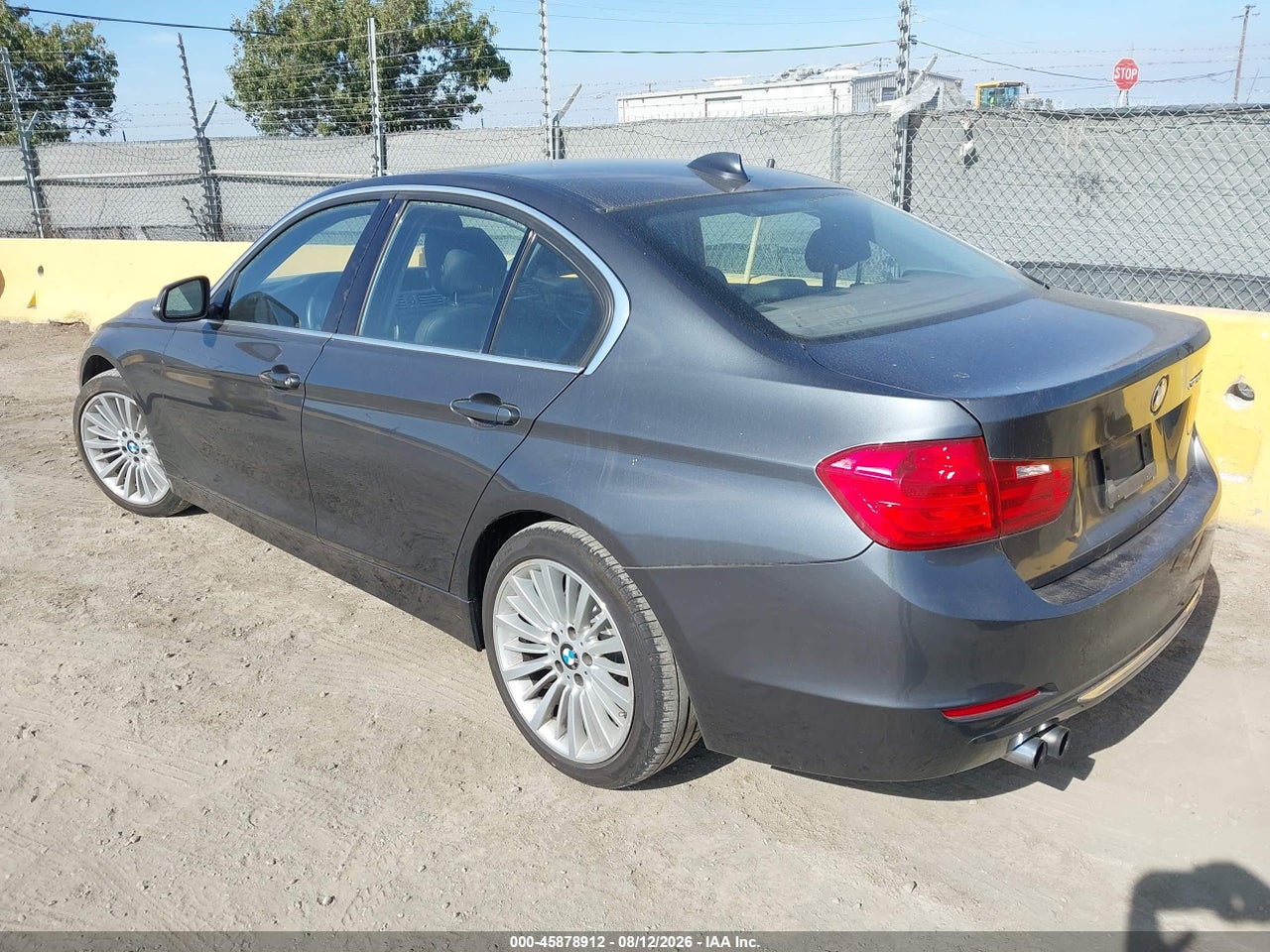 2012 BMW 328I   · 3/11