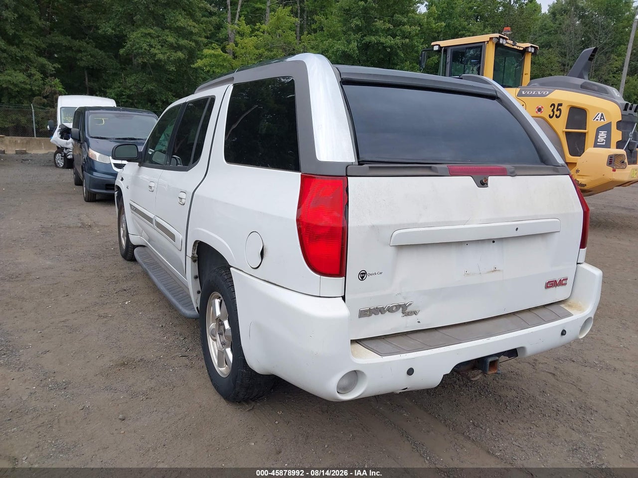2004 GMC ENVOY XUV SLT · 3/11