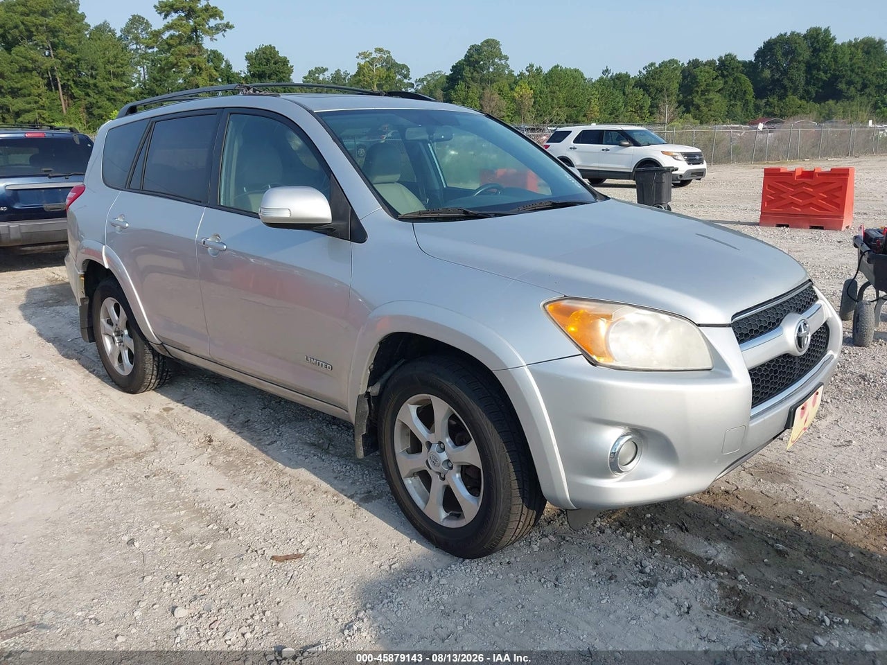 2T3DF4DV0AW****** · 2010 TOYOTA RAV4 LIMITED