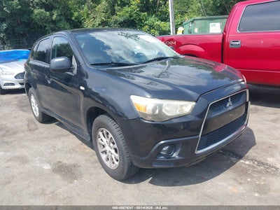 JA4AP3AUXBZ****** · 2011 MITSUBISHI OUTLANDER SPORT ES