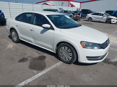1VWAS7A3XFC****** · 2015 VOLKSWAGEN PASSAT 1.8T S