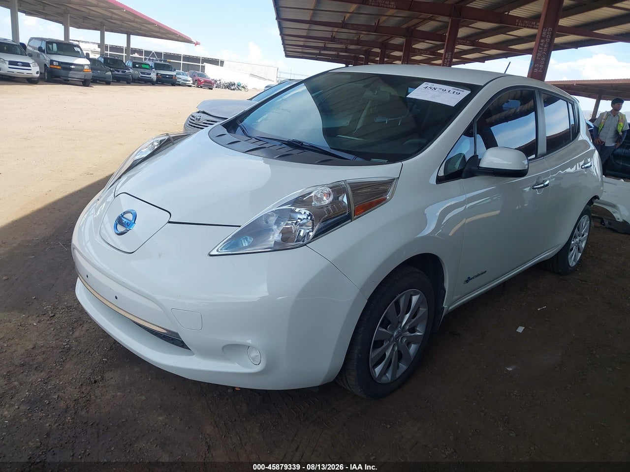 2017 NISSAN LEAF S · 2/11