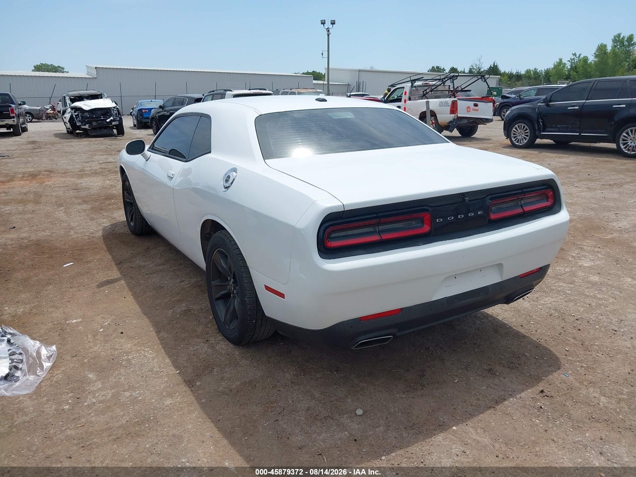 2016 DODGE CHALLENGER SXT · 3/11