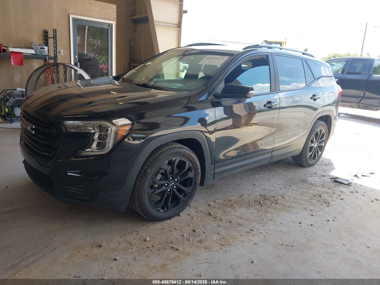 2022 GMC TERRAIN FWD SLE · 2/11