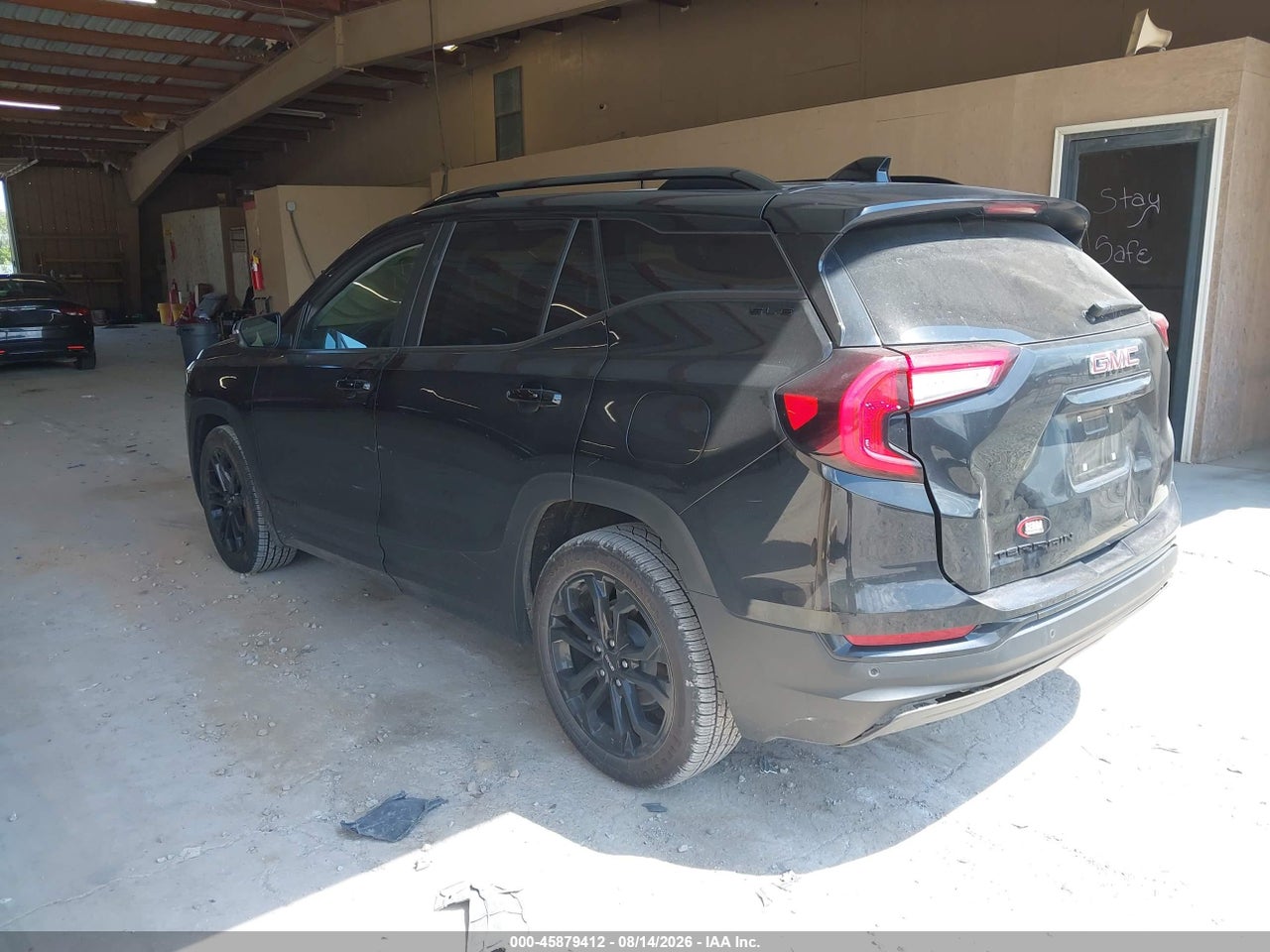 2022 GMC TERRAIN FWD SLE · 3/11