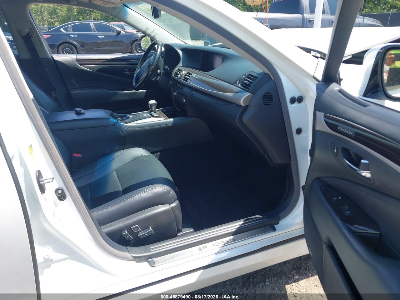 2014 LEXUS LS 460 · 5/11