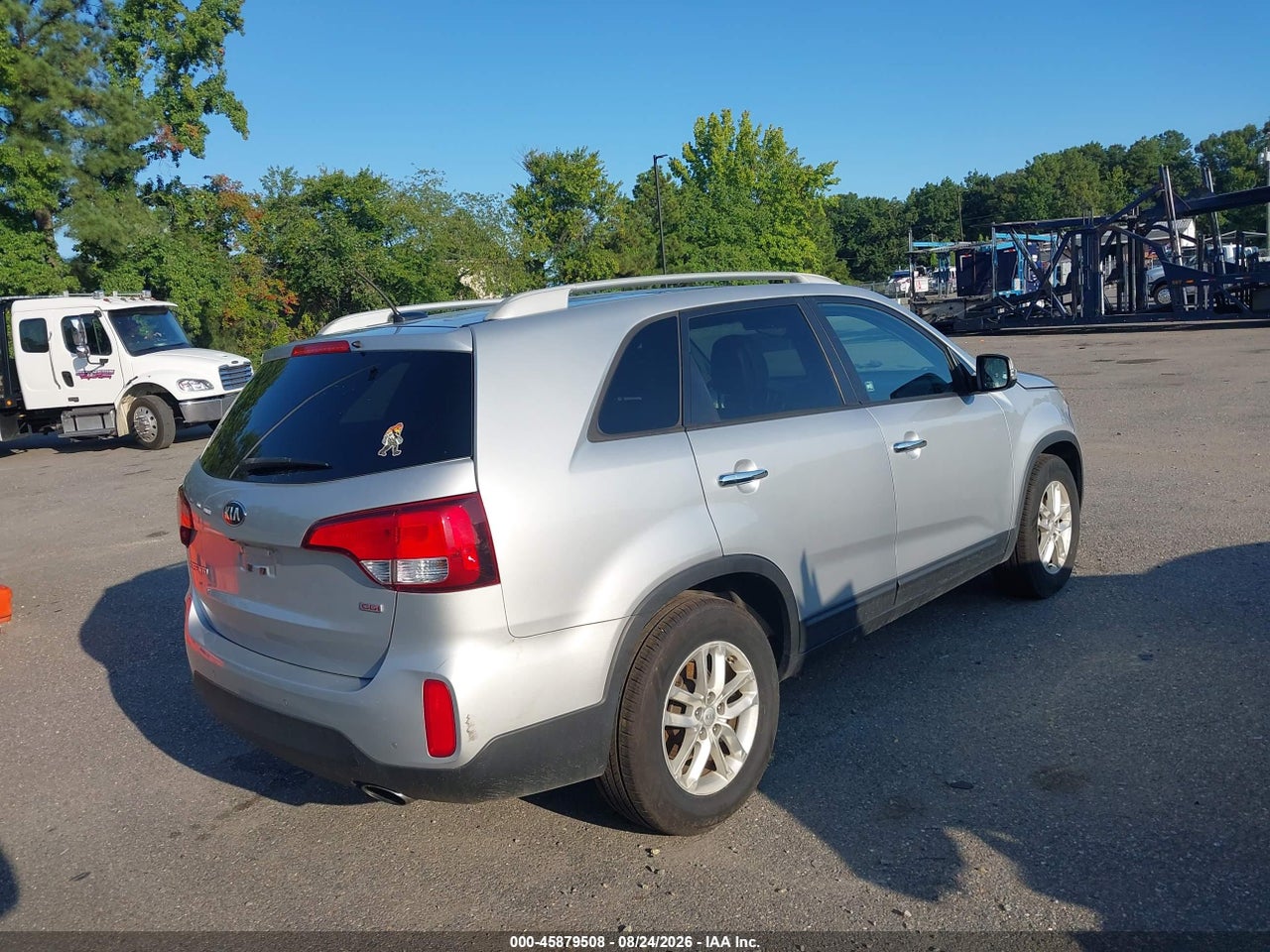 2015 KIA SORENTO LX · 4/11