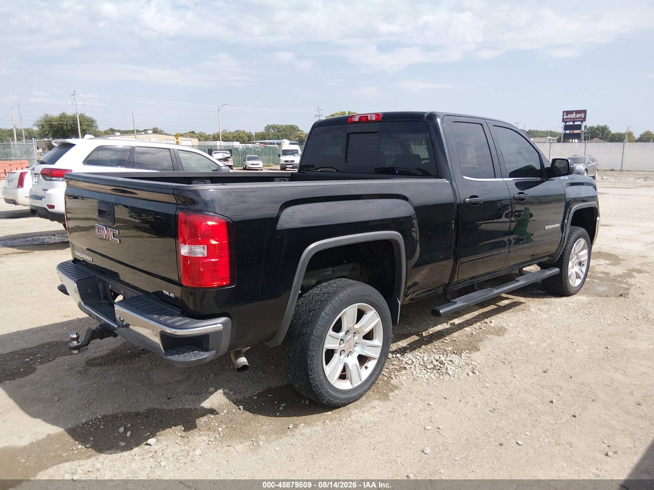 2016 GMC SIERRA 1500 SLE · 4/11