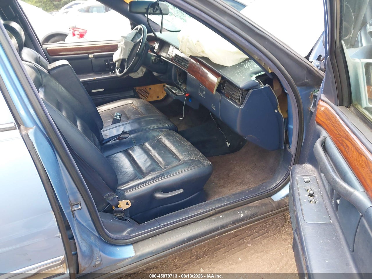1994 CADILLAC DEVILLE · 5/11