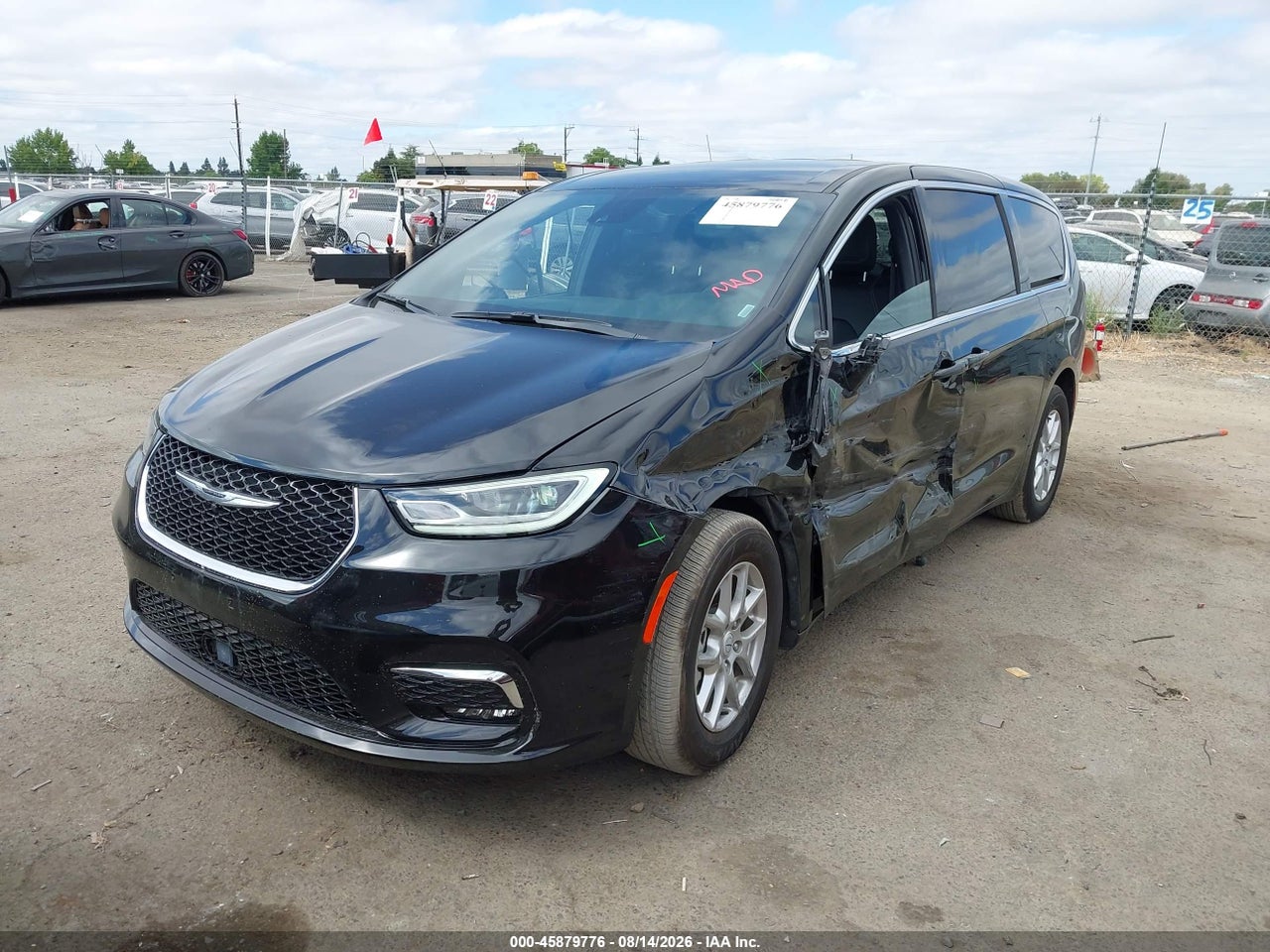 2026 CHRYSLER PACIFICA SELECT · 6/11