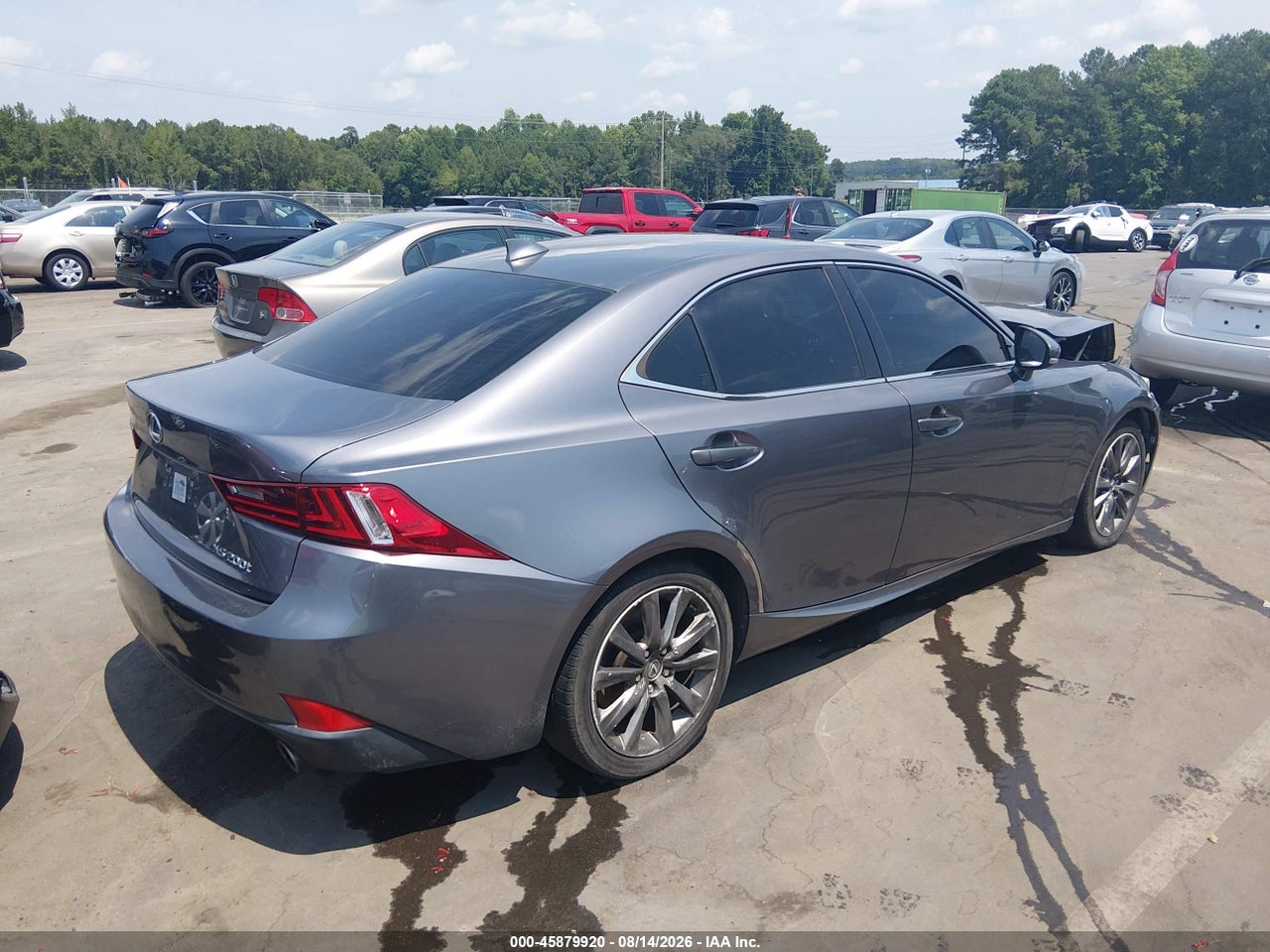 2016 LEXUS IS 200T · 4/11