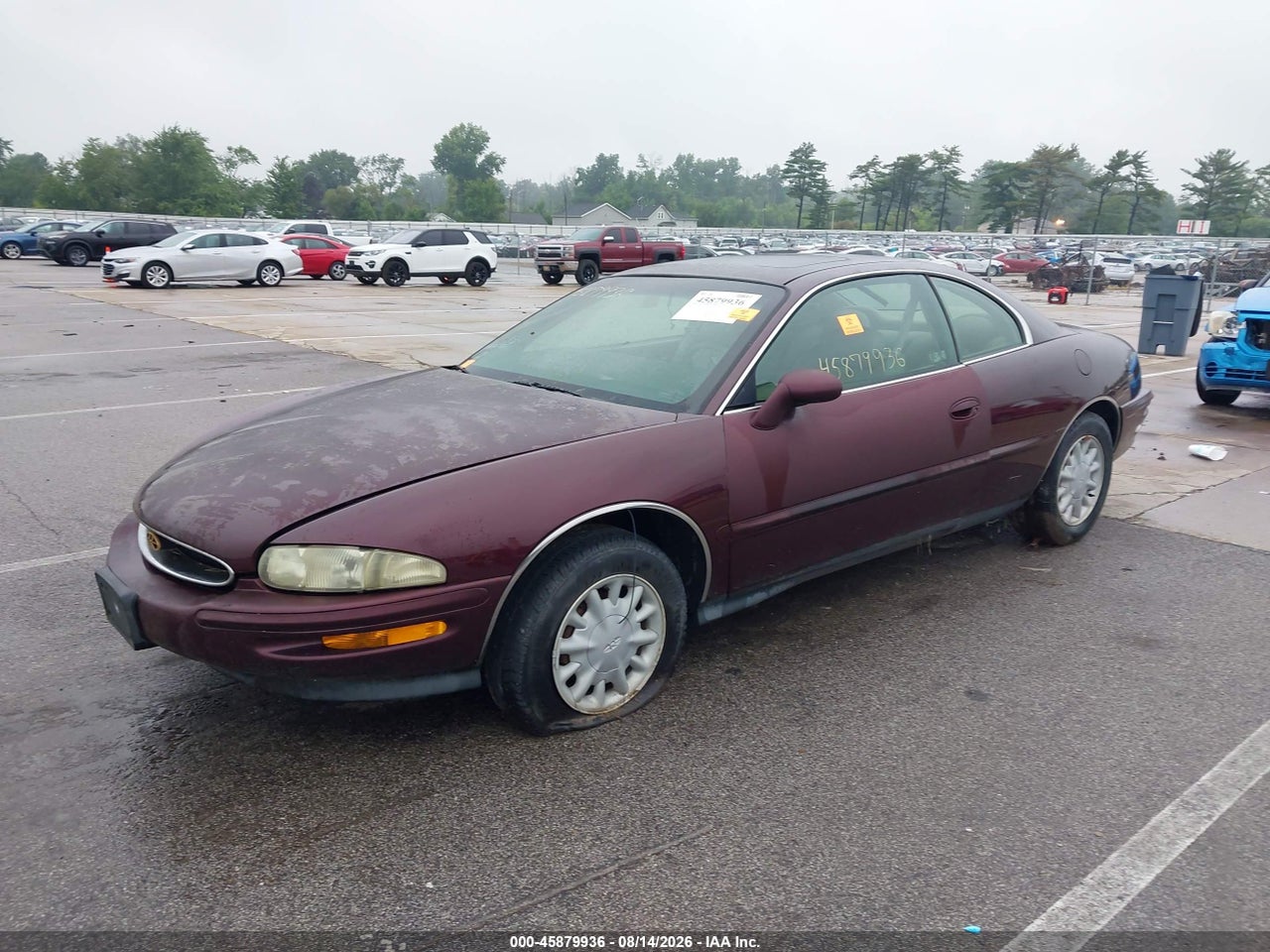 1995 BUICK RIVIERA   · 2/11