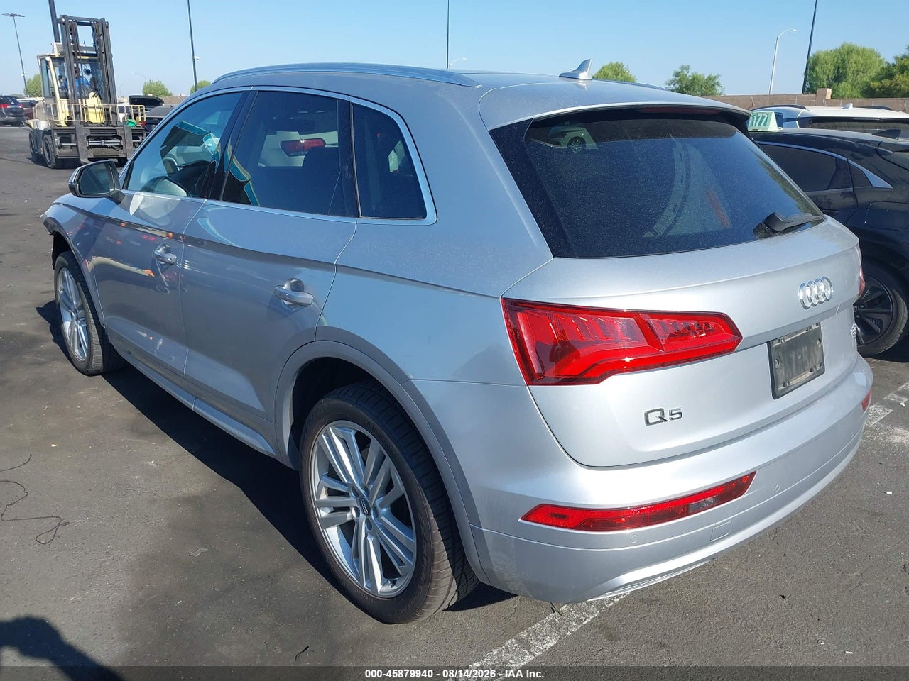 2018 AUDI Q5 2.0T PREMIUM/2.0T TECH PREMIUM · 3/11
