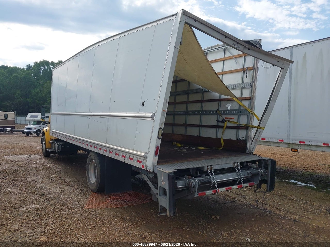 2016 FREIGHTLINER M2 106 MEDIUM DUTY · 3/4