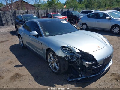 WP0AA2A77JL****** · 2018 PORSCHE PANAMERA 4