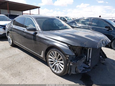 WBA7F0C52KG****** · 2019 BMW 750I