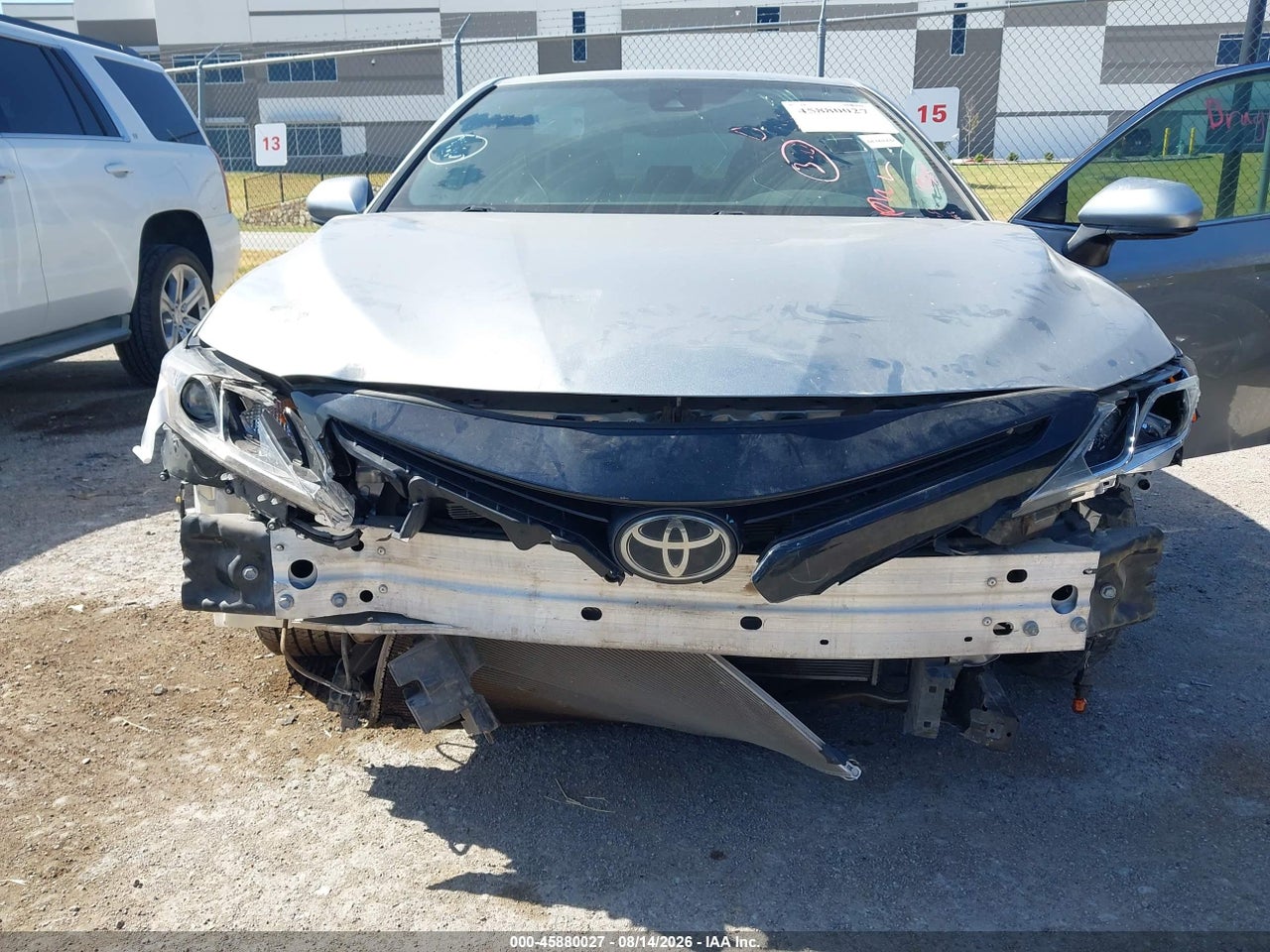 2022 TOYOTA CAMRY LE · 6/11