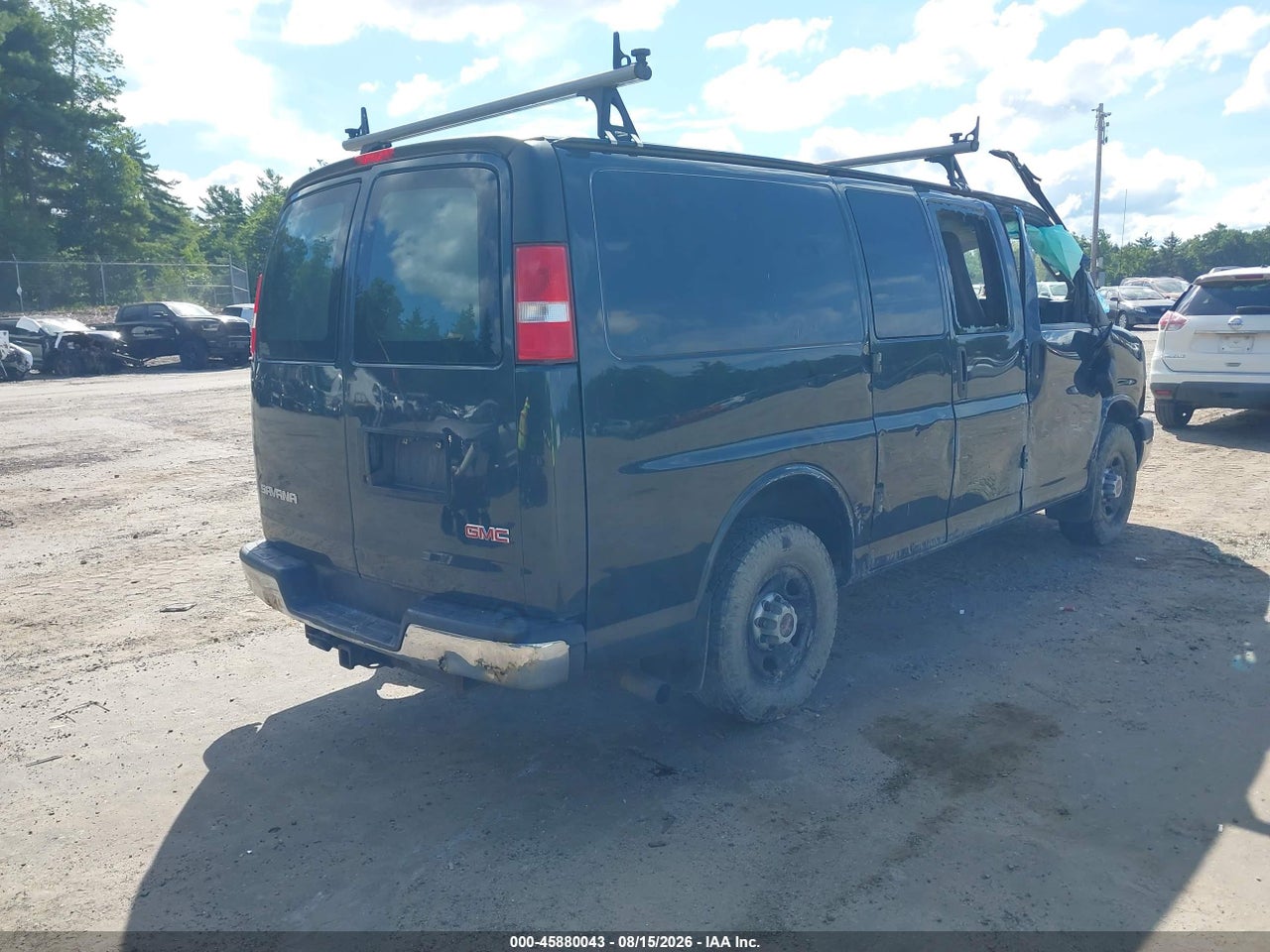 2017 GMC SAVANA 2500 WORK VAN · 4/11