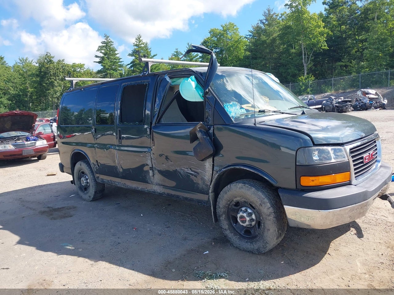 2017 GMC SAVANA 2500 WORK VAN · 6/11