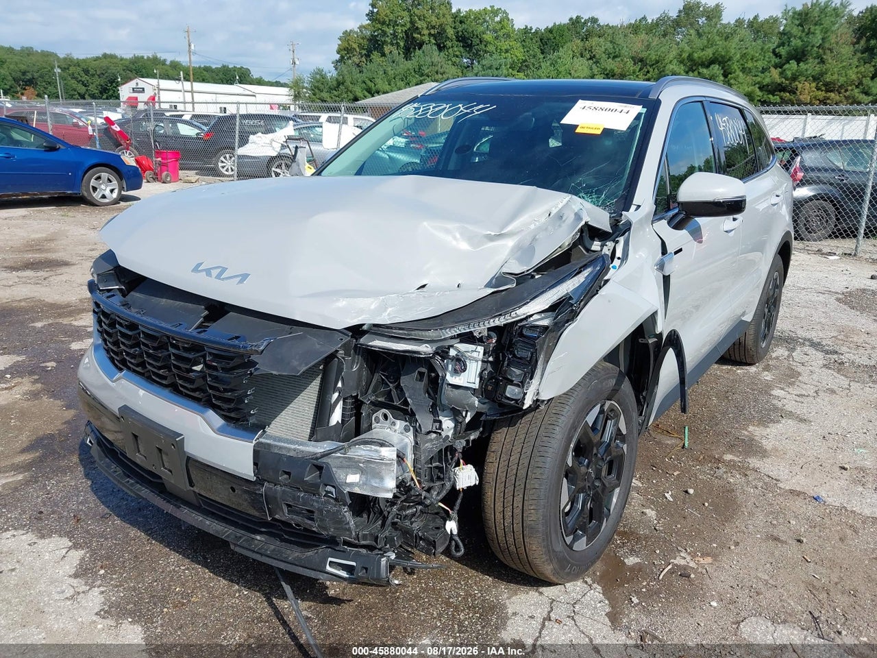 2025 KIA SORENTO S · 6/9