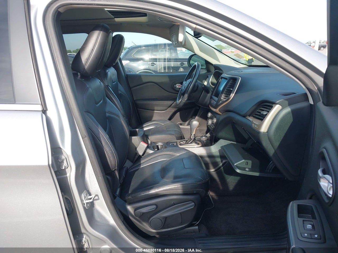 2016 JEEP CHEROKEE LIMITED · 5/11