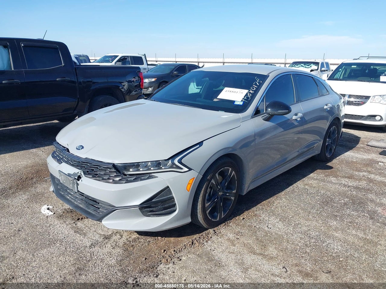 2021 KIA K5 GT-LINE · 2/11