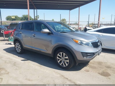 KNDPB3AC0G7****** · 2016 KIA SPORTAGE LX