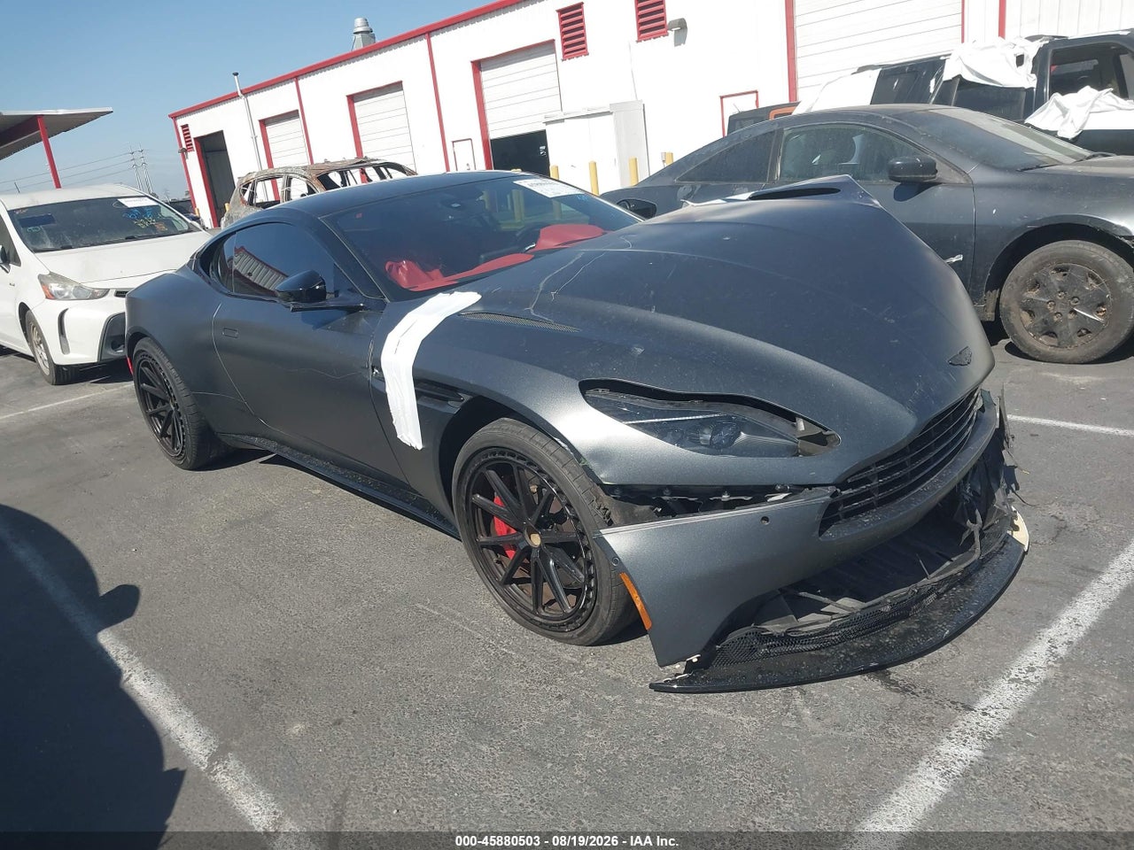 SCFRMFAW2NG****** · 2022 ASTON MARTIN DB11