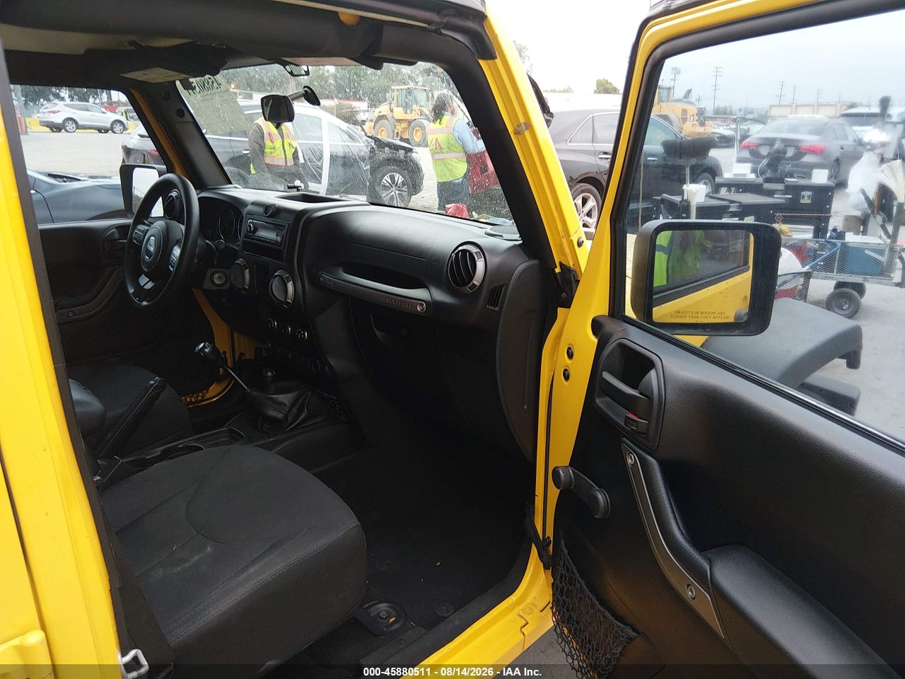 2015 JEEP WRANGLER UNLIMITED SPORT · 5/11
