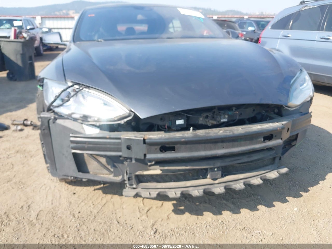2015 TESLA MODEL S 70D/85D/P85D · 6/11