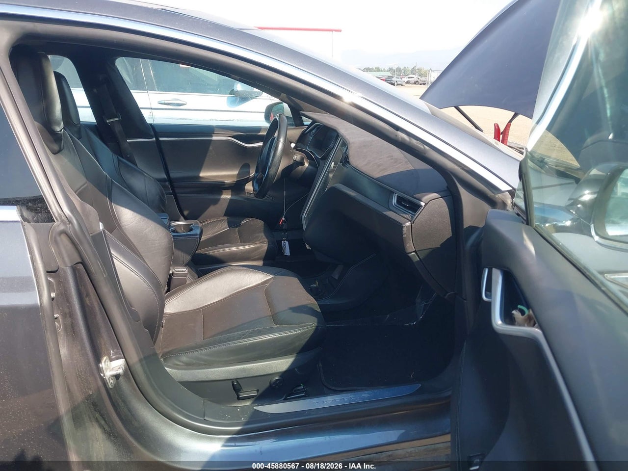2015 TESLA MODEL S 70D/85D/P85D · 5/11
