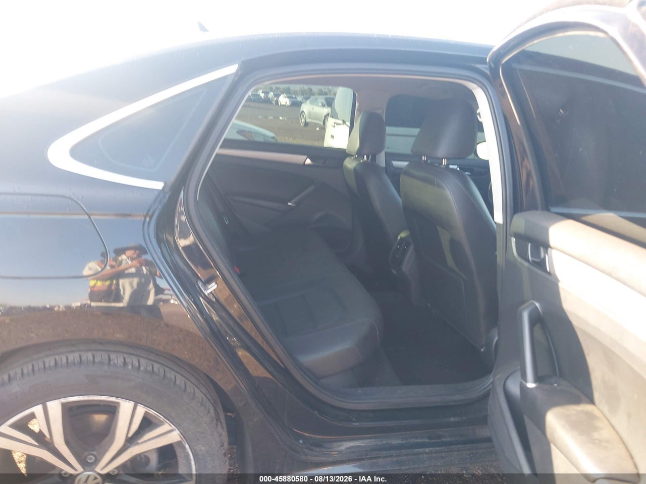 1VWSA7A31MC****** · 2021 VOLKSWAGEN PASSAT 2.0T SE · 8/11