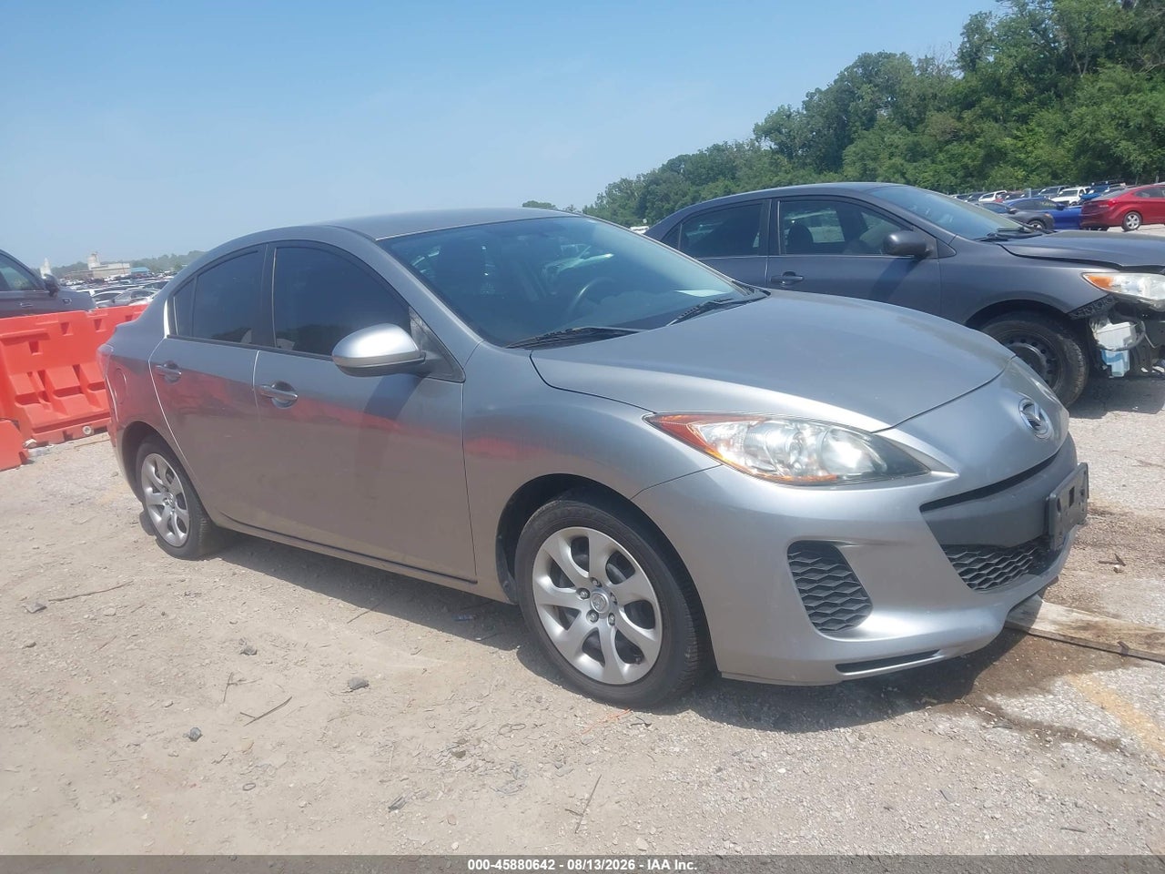 JM1BL1UF5C1****** · 2012 MAZDA MAZDA3 I SPORT