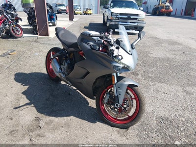 2019 DUCATI SUPERSPORT
