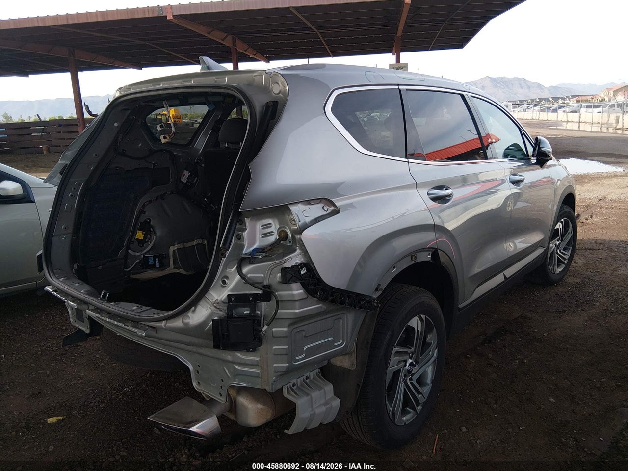 2023 HYUNDAI SANTA FE SEL · 4/11