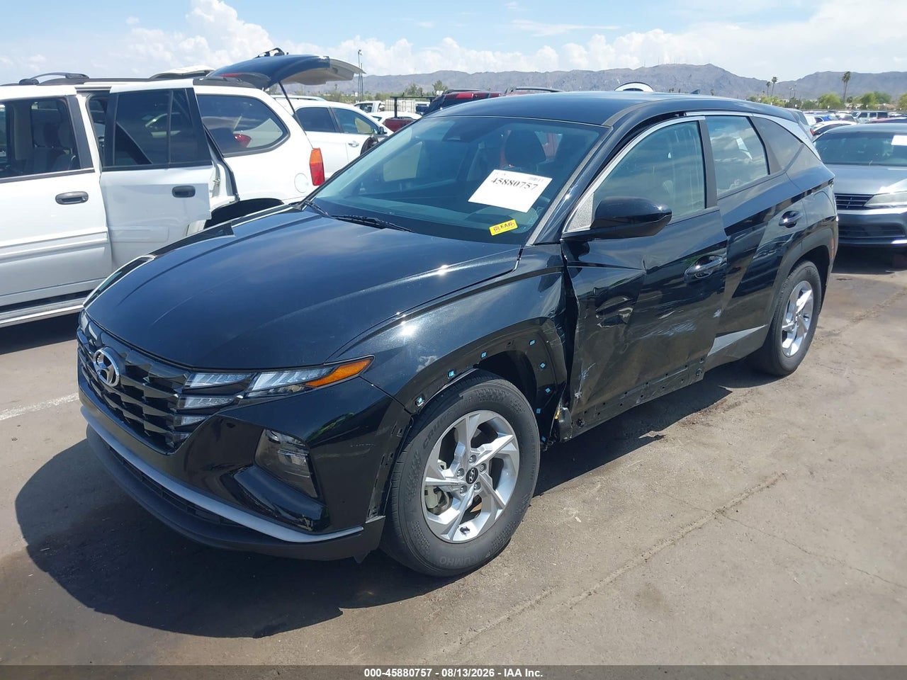 2023 HYUNDAI TUCSON SE · 2/11