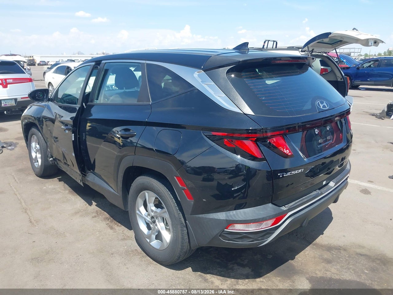 2023 HYUNDAI TUCSON SE · 3/11
