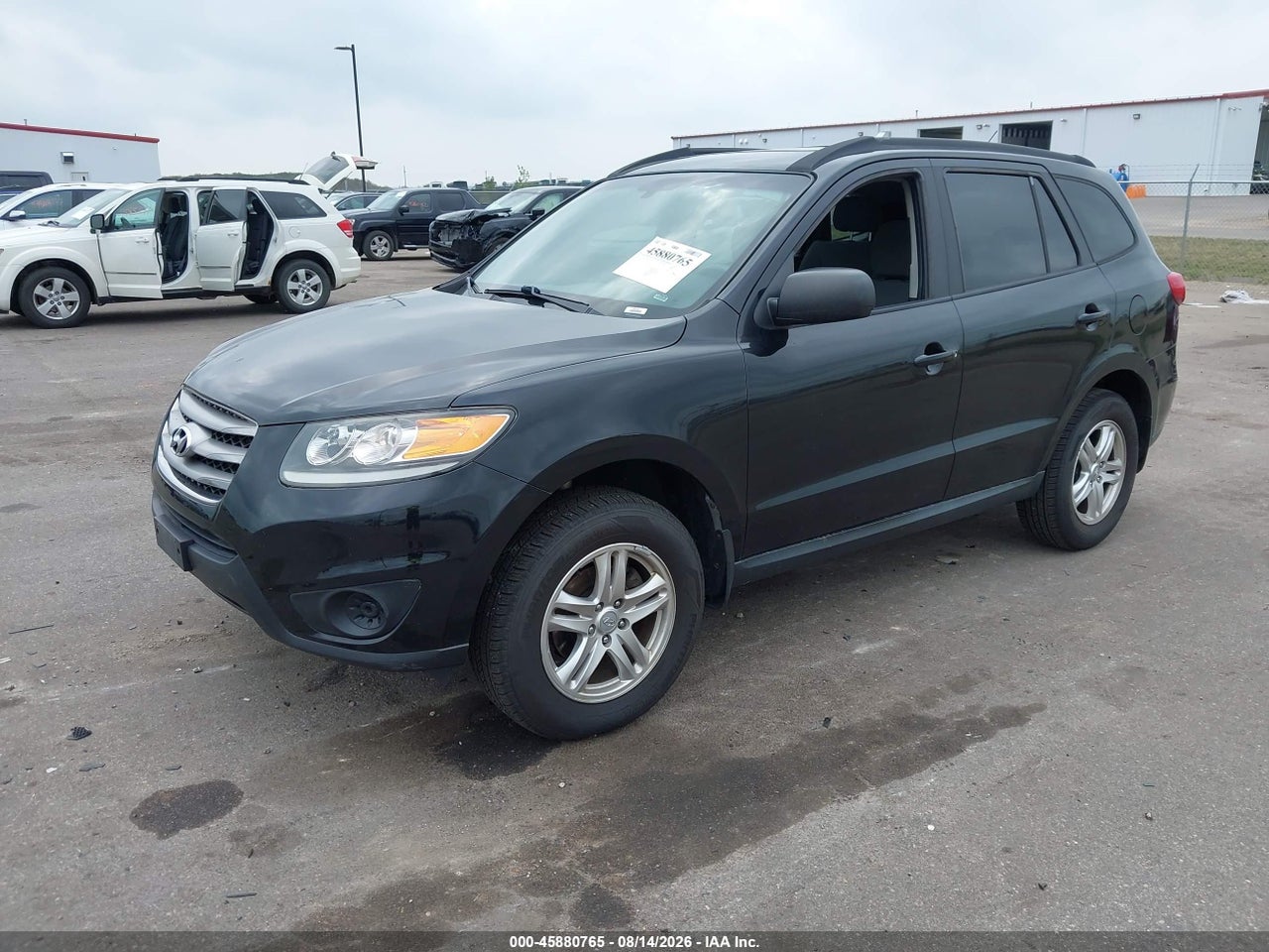 2012 HYUNDAI SANTA FE GLS · 2/11