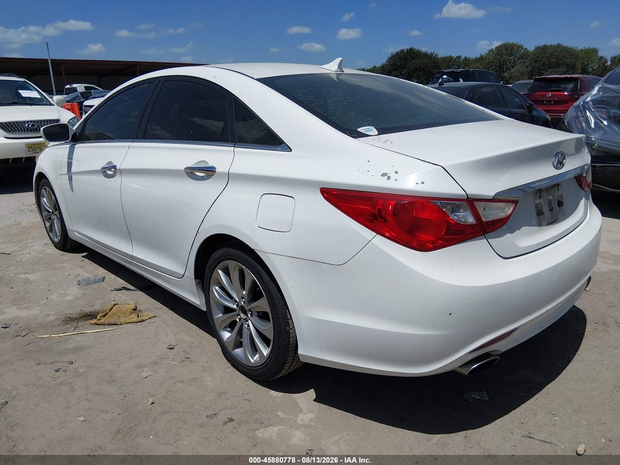 2011 HYUNDAI SONATA SE 2.0T · 3/11