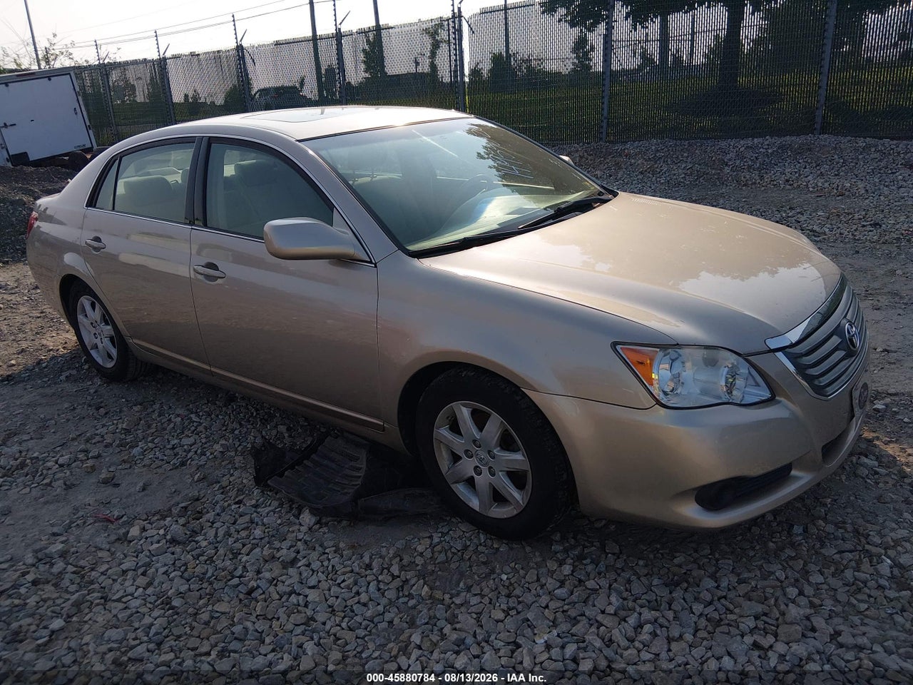 4T1BK36B88U****** · 2008 TOYOTA AVALON XL