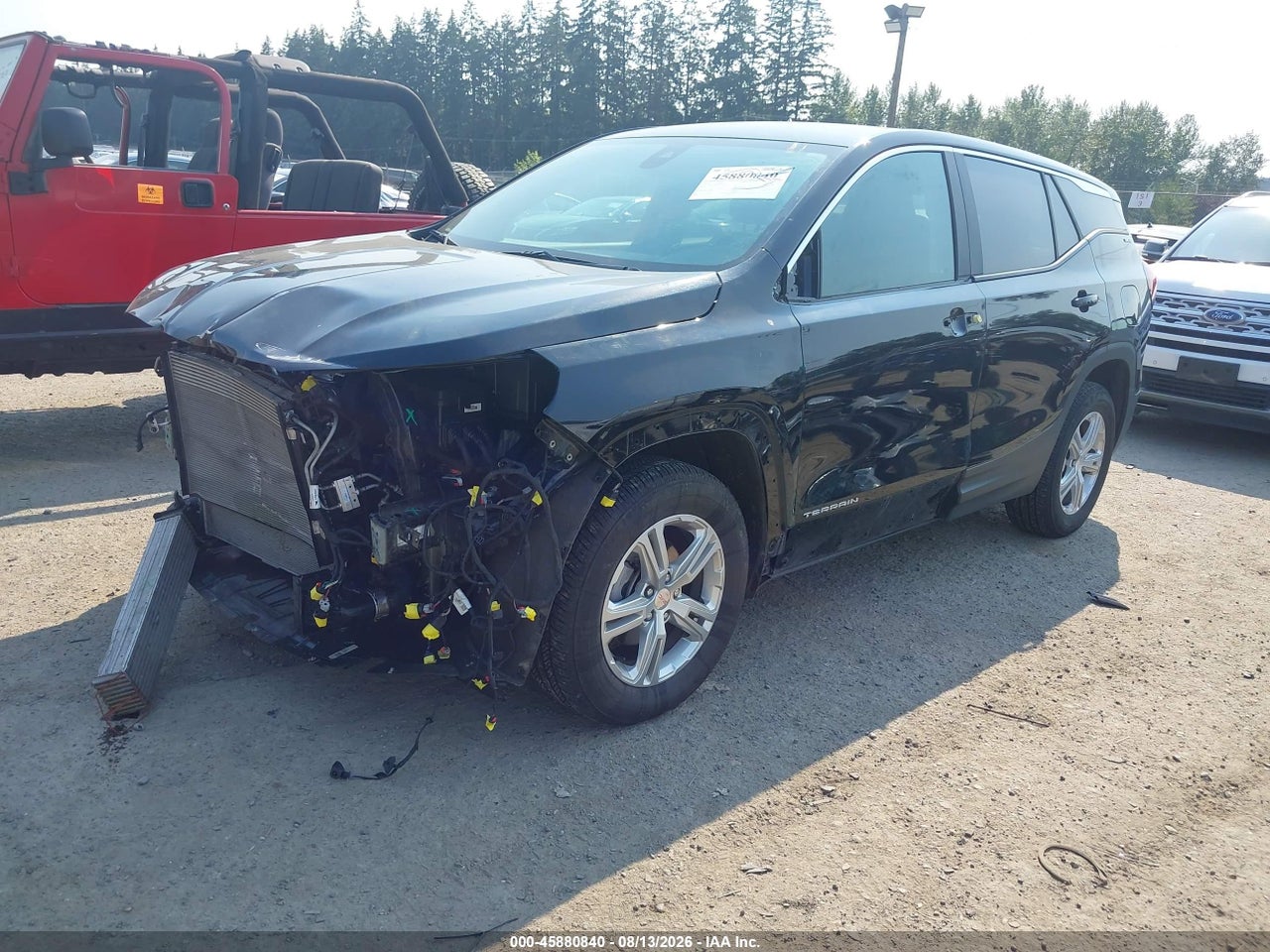 2024 GMC TERRAIN AWD SLE · 2/11
